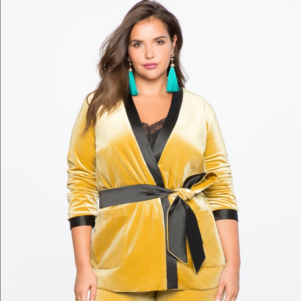 Eloquii Luxe Velvet Blazer